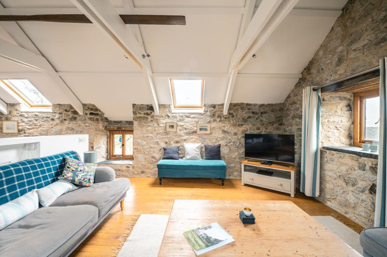 Stunning Converted Granary In Heart Of St Davids Esterno foto